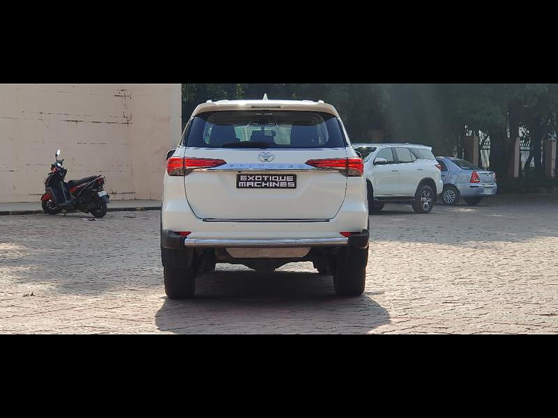 Used Toyota Fortuner [2016-2021] 2.8 4x2 MT [2016-2020] in Lucknow