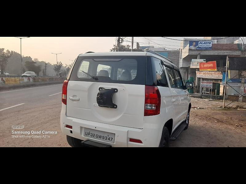 Second Hand Mahindra TUV300 [2015-2019] T8 mHAWK100 Dual Tone in Lucknow