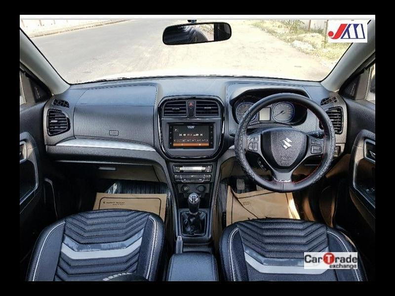 Second Hand Maruti Suzuki Vitara Brezza [2020-2022] ZXi in Ahmedabad