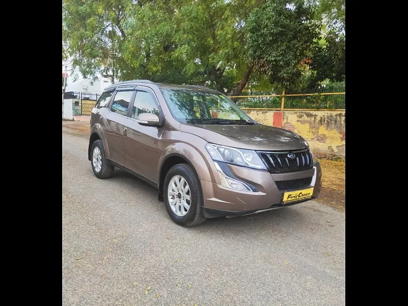 Second Hand Mahindra XUV500 [2015-2018] W10 1.99 in Agra