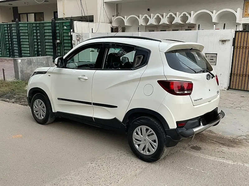 Second Hand Mahindra KUV100 [2016-2017] K8 D 6 STR in Ghaziabad