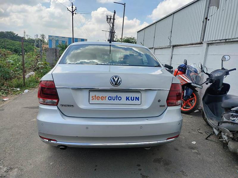 Second Hand Volkswagen Vento [2015-2019] Highline Diesel AT [2015-2016] in Chennai