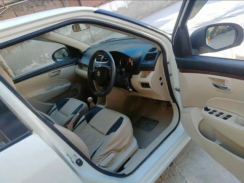 Used Maruti Suzuki Swift Dzire [2015-2017] VXI in Noida