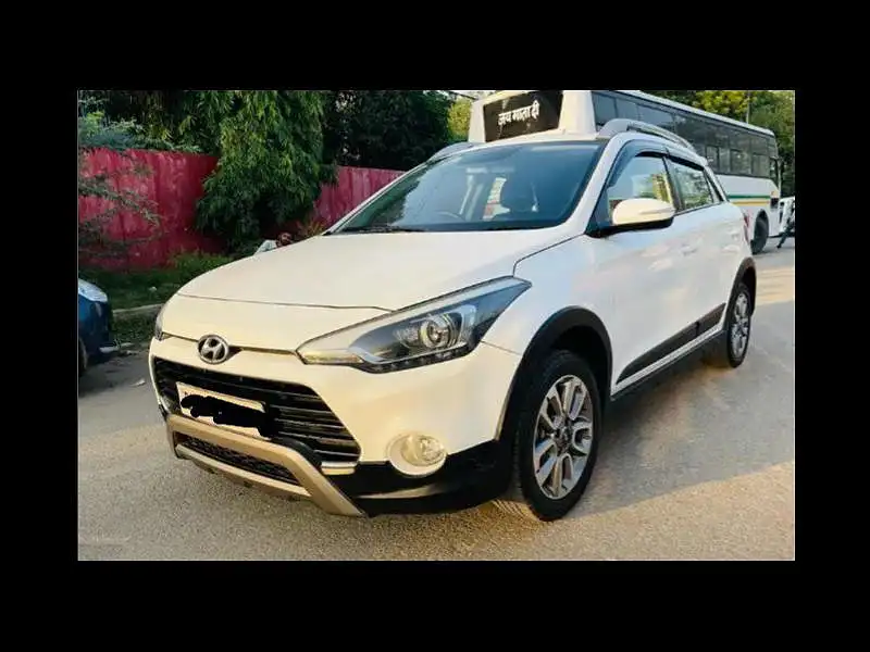 Second Hand Hyundai i20 Active [2015-2018] 1.4 SX in Agra