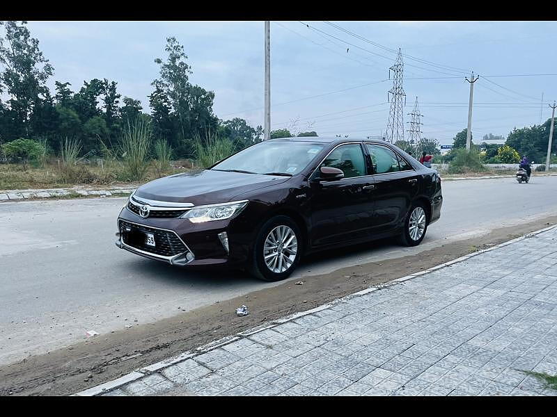 Second Hand Toyota Camry [2015-2019] Hybrid [2015-2017] in Mohali