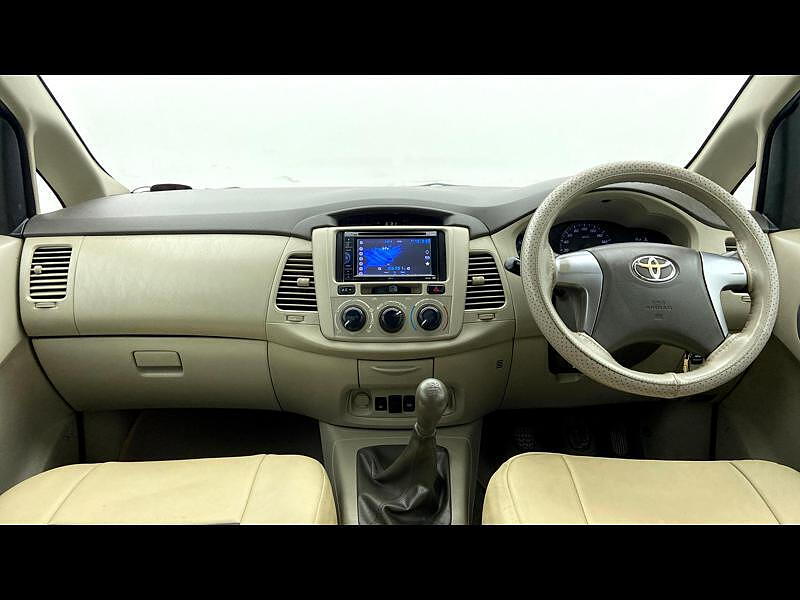 Second Hand Toyota Innova [2013-2014] 2.5 GX 8 STR BS-III in Delhi