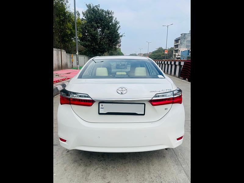 Second Hand Toyota Corolla Altis [2014-2017] G Petrol in Delhi