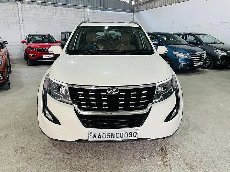 Second Hand Mahindra XUV500 W11 (O) AT in Bangalore