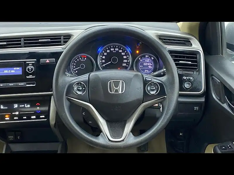 Second Hand Honda City SV Diesel in Rajkot