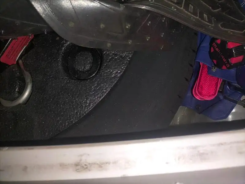 Second Hand Mahindra XUV300 W6 1.5 Diesel AMT in Hyderabad
