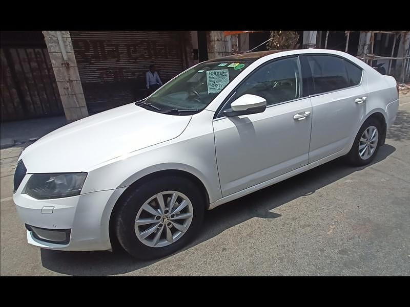 Second Hand Skoda Octavia [2013-2015] Style TDI AT in Kanpur