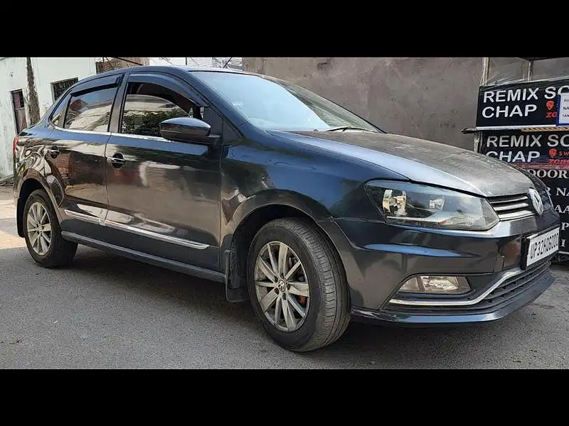 Second Hand Volkswagen Ameo Highline Plus 1.5L AT (D)16 Alloy in Lucknow