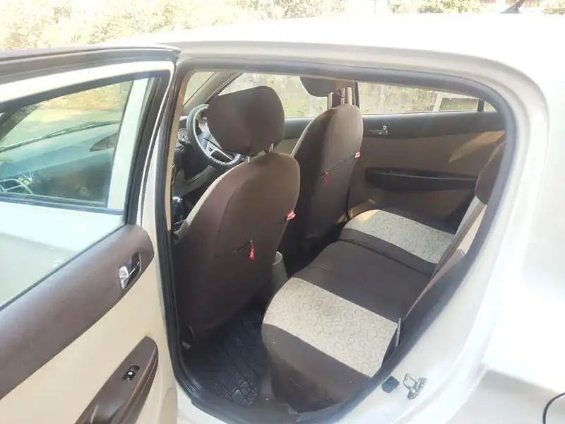 Second Hand Hyundai i20 [2010-2012] Asta 1.4 AT with AVN in Mumbai