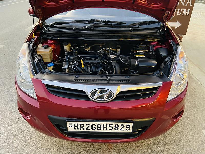 Second Hand Hyundai i20 [2010-2012] Magna 1.2 in Delhi