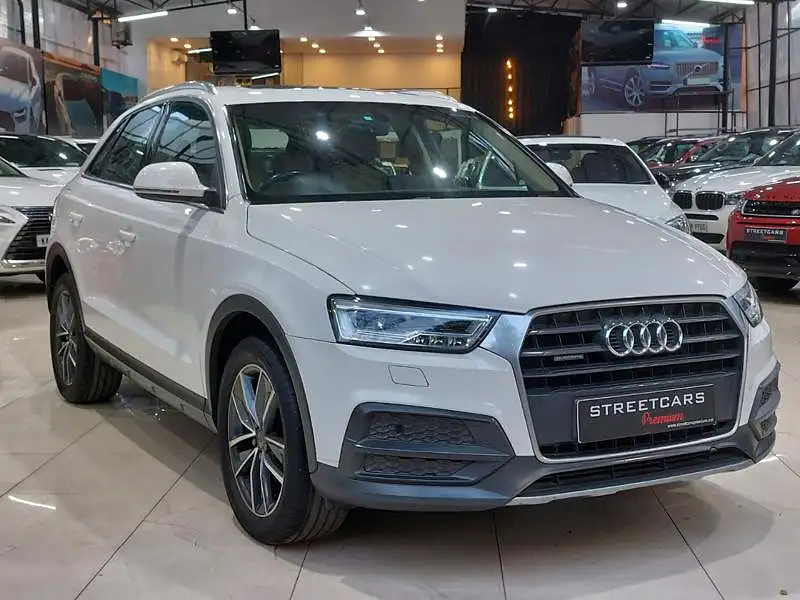 Second Hand Audi Q3 [2015-2017] 35 TDI Premium + Sunroof in Bangalore