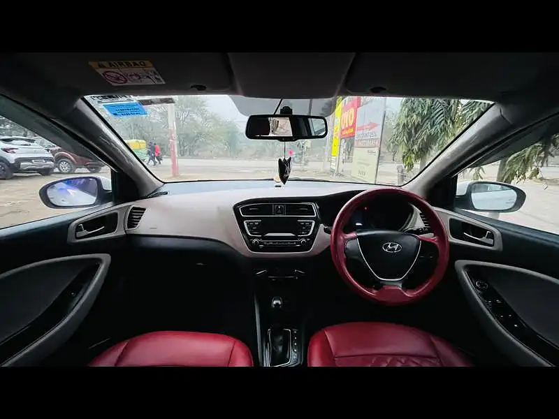 Second Hand Hyundai Elite i20 [2018-2019] Magna Executive 1.2 AT in Zirakpur