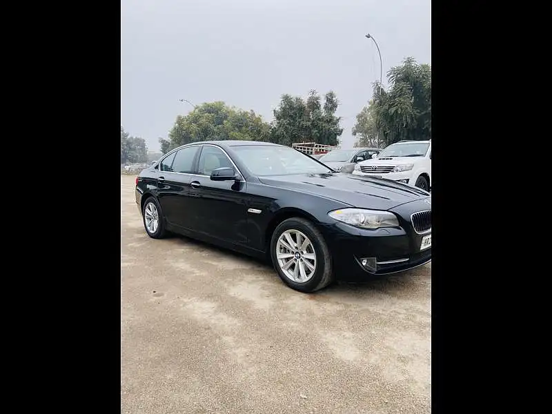 Second Hand BMW 5 Series [2013-2017] 520d Luxury Line in Chandigarh