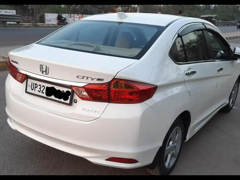 Second Hand Honda City [2014-2017] V Diesel in Lucknow