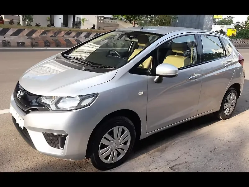 Used 2018 Honda Jazz [20152018] V Petrol for sale in Chennai at Rs.6