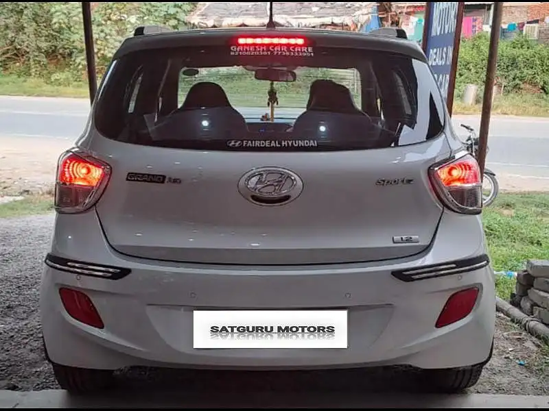 Second Hand Hyundai Grand i10 Sportz (O) 1.2 Kappa VTVT [2017-2018] in Jamshedpur