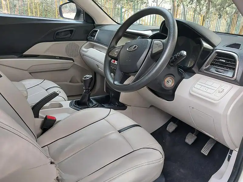 Second Hand Mahindra XUV300 1.5 W6 [2019-2020] in Agra
