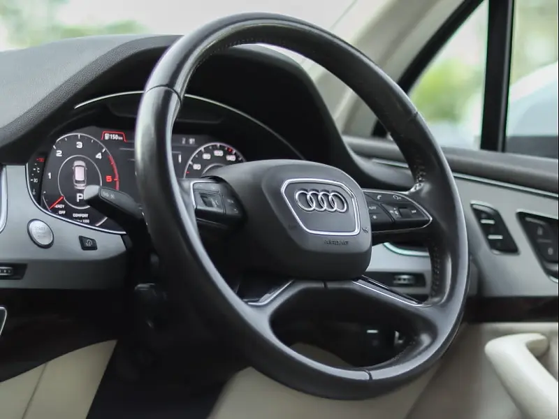 Second Hand Audi Q7 [2015-2020] 45 TDI Technology Pack in Dehradun