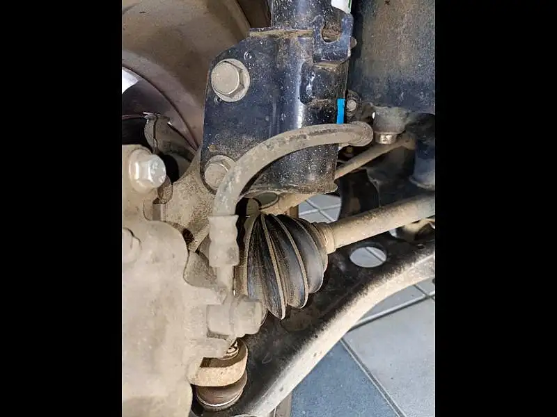 Second Hand Maruti Suzuki Stingray VXi in Nagpur