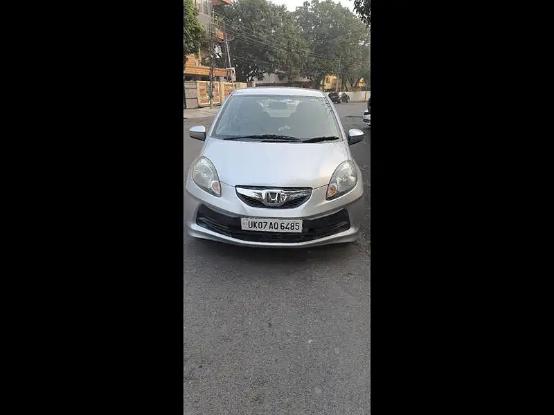 Second Hand Honda Brio [2011-2013] S MT in Dehradun