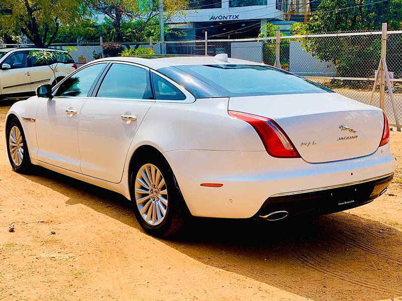 Used-2017-Jaguar-XJ-L-3.0-Portfolio-(D2106170)-for-sale-in-...