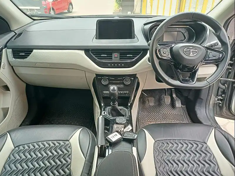 Second Hand Tata Nexon XZ Plus (S) in Chennai