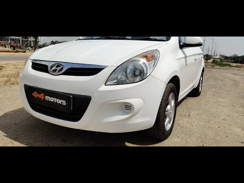 Second Hand Hyundai i20 [2010-2012] Sportz 1.2 BS-IV in Mohali