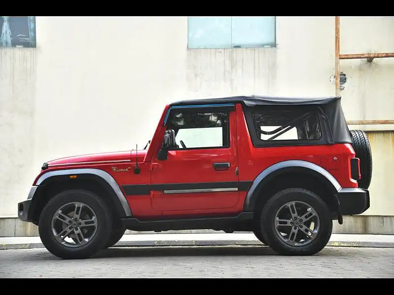 Second Hand Mahindra Thar LX Convertible Diesel MT in Kolkata
