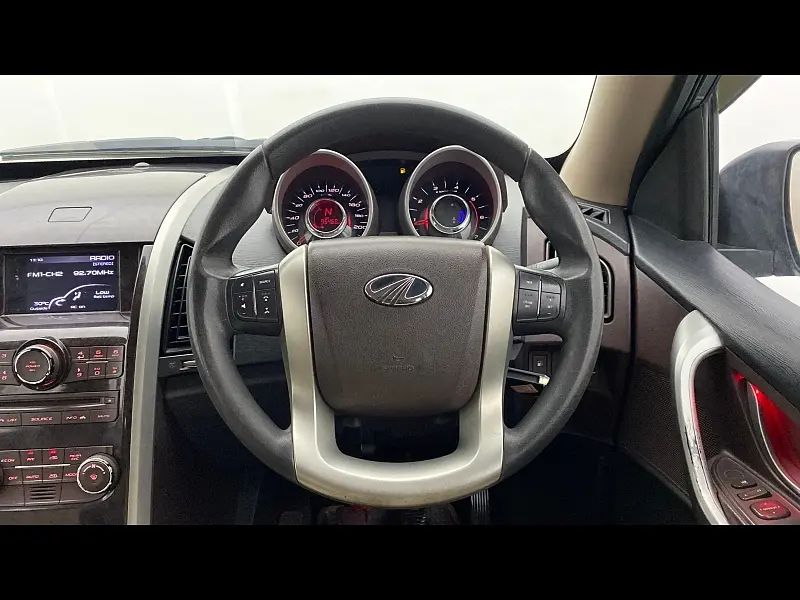 Second Hand Mahindra XUV500 [2015-2018] W6 in Bangalore