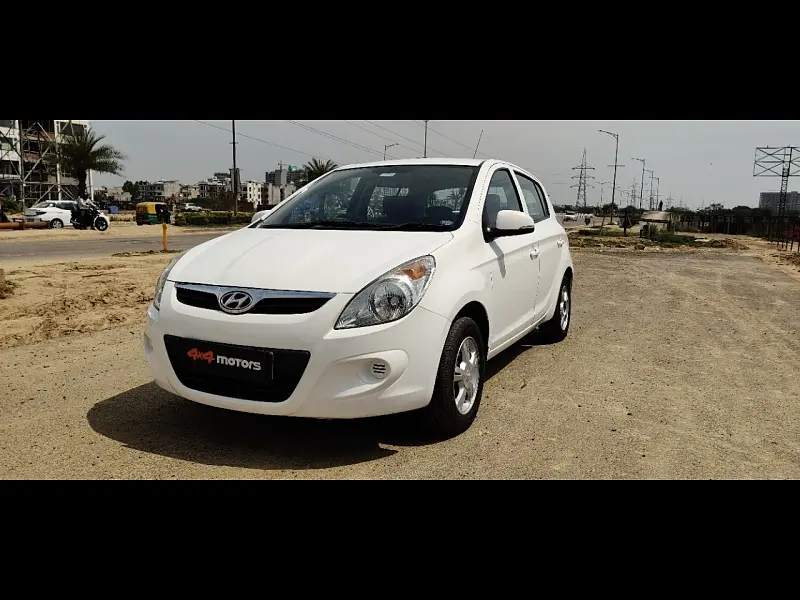 Second Hand Hyundai i20 [2010-2012] Sportz 1.2 BS-IV in Mohali