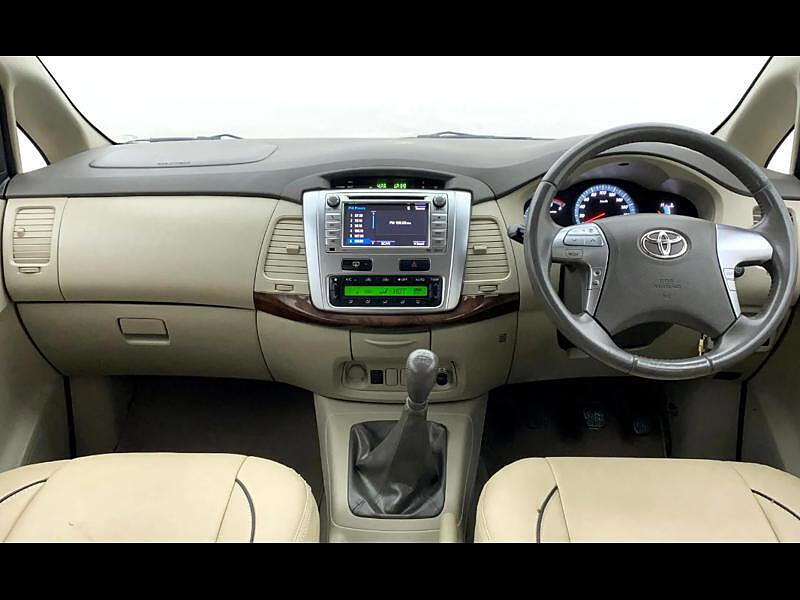 Used Toyota Innova [2013-2014] 2.5 VX 8 STR BS-IV in Delhi