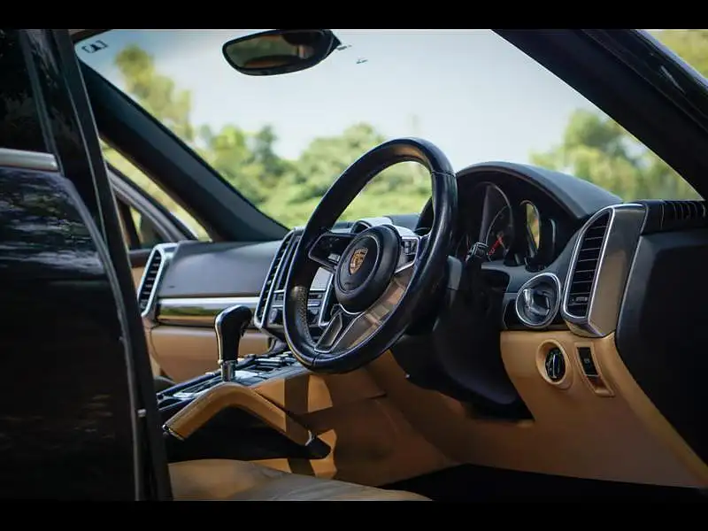 Second Hand Porsche Cayenne [2010-2014] Base in Delhi
