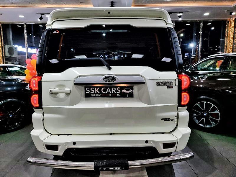 Second Hand Mahindra Scorpio 2021 S9 2WD 8 STR in Lucknow