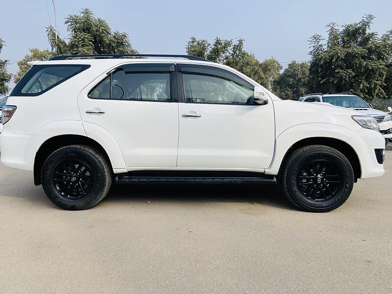 Second Hand Toyota Fortuner [2012-2016] 3.0 4x4 AT in Chandigarh