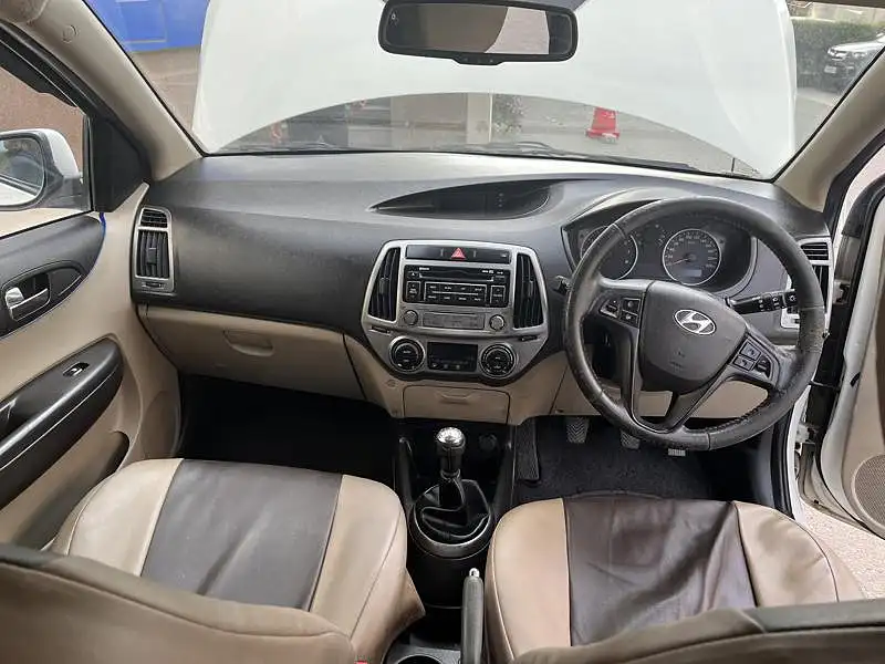 Second Hand Hyundai i20 [2010-2012] Sportz 1.2 BS-IV in Lucknow