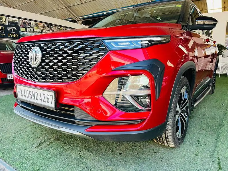 Second Hand MG Hector Plus [2020-2023] Sharp 2.0 Diesel Turbo MT 6-STR Dual Tone in Bangalore