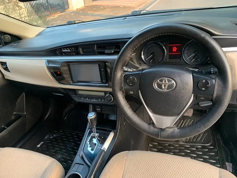 Second Hand Toyota Corolla Altis [2014-2017] G AT Petrol in Chandigarh