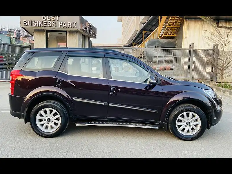 Second Hand Mahindra XUV500 [2015-2018] W10 1.99 in Delhi