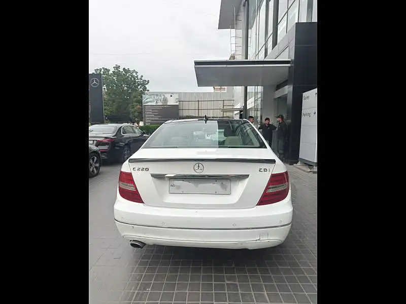 Second Hand Mercedes-Benz C-Class [2011-2014] 220 CDI Sport in Vadodara