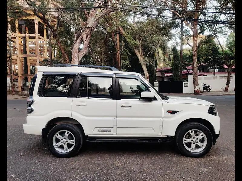 Used Mahindra Scorpio [2014-2017] S10 in Indore