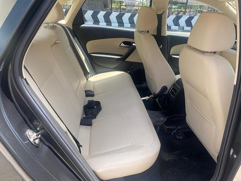 Second Hand Volkswagen Vento [2015-2019] Highline Plus 1.2 (P) AT 16 Alloy in Chennai