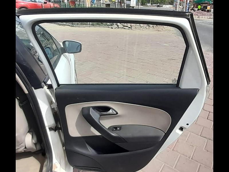 Second Hand Volkswagen Polo [2010-2012] Highline1.2L (P) in Faridabad