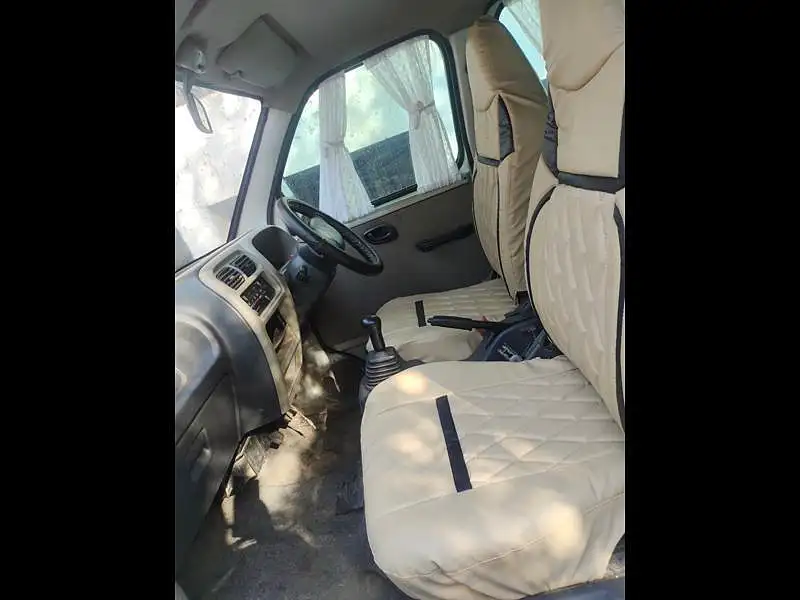 Second Hand Maruti Suzuki Eeco [2010-2022] 5 STR WITH A/C+HTR [2014-2019] in Lucknow