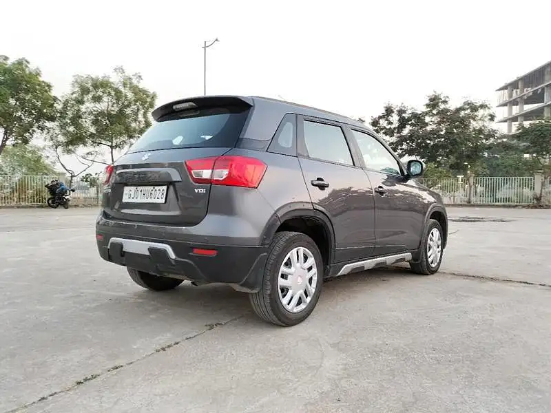 Second Hand Maruti Suzuki Vitara Brezza [2016-2020] VDi (O) [2016-2018] in Ahmedabad