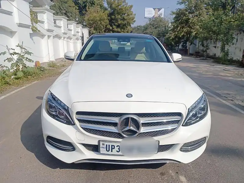 Second Hand Mercedes-Benz C-Class [2014-2018] C 220 CDI Avantgarde in Lucknow