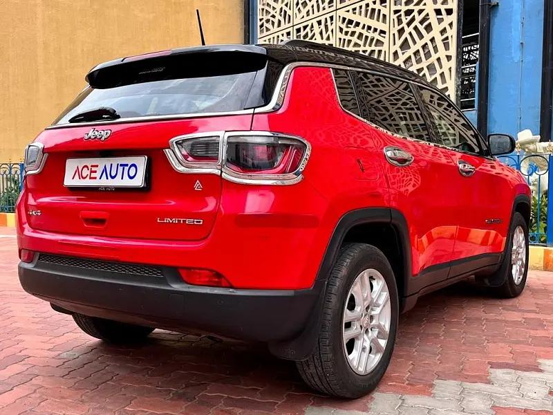 Second Hand Jeep Compass [2017-2021] Limited (O) 2.0 Diesel 4x4 [2017-2020] in Kolkata